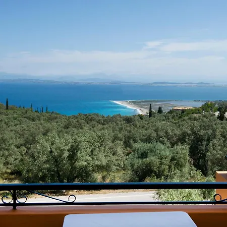 Pansion Laertes Apartment *